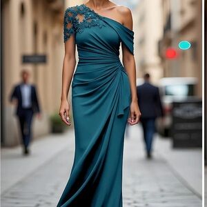 Formal Elegant Teal One-Shoulder Dress
Mother of Bride/Groom Dress